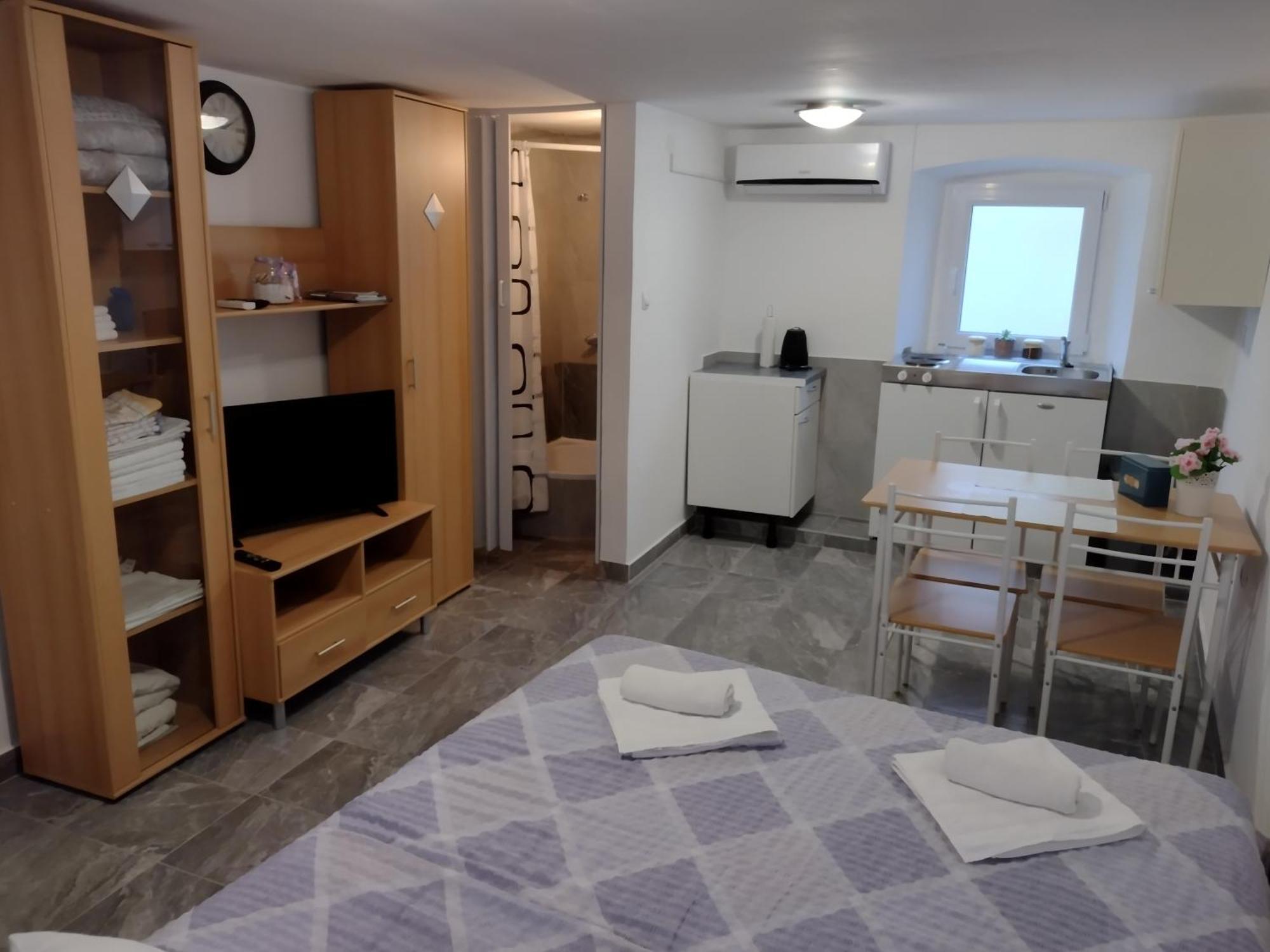 Apartment Angelove Senj  Bagian luar foto
